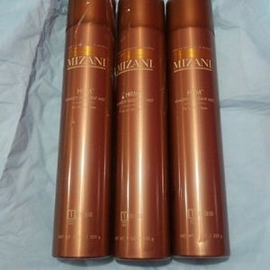 A set of 3 Mizani, Humidity resistant mist